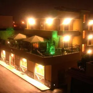 Hotel Amaranto